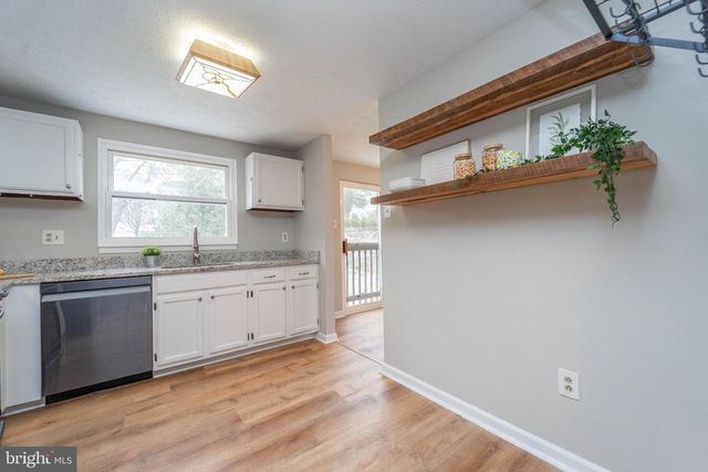 6922 PINECREST RD, Catonsville, MD 21228