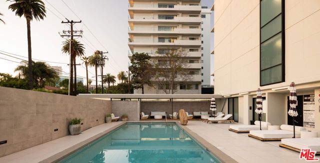 818 N Doheny Drive 1107, West Hollywood, CA 90069