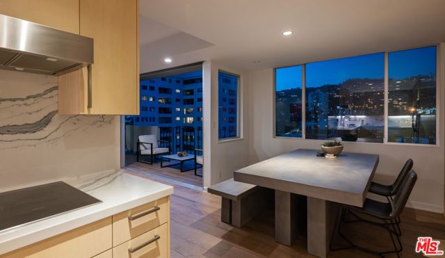 818 N Doheny Drive 1107, West Hollywood, CA 90069