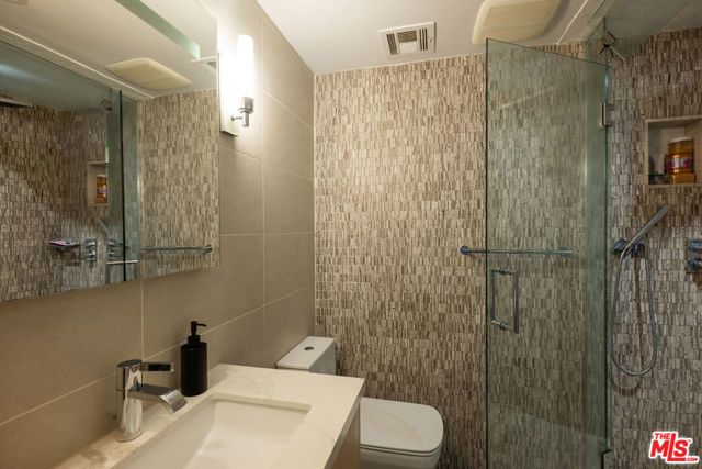818 N Doheny Drive 1107, West Hollywood, CA 90069