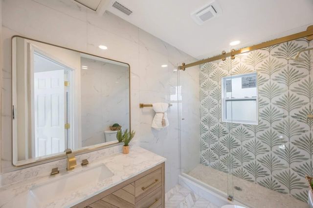 1160 36TH AVENUE N, St Petersburg, FL 33704