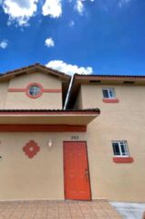 17318 NW 74th Avenue 202, Hialeah, FL 33015
