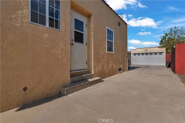 8148 Madison Ave, South Gate, CA 90280