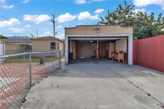 8148 Madison Ave, South Gate, CA 90280