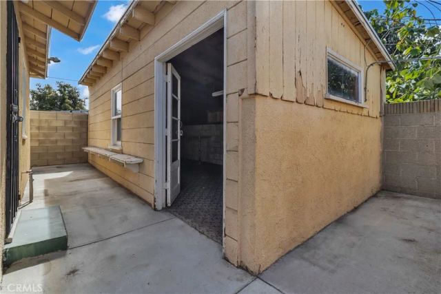 8148 Madison Ave, South Gate, CA 90280