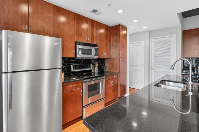 860 Peachtree NE Street 1604, Atlanta, GA 30308