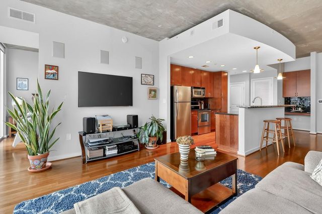 860 Peachtree NE Street 1604, Atlanta, GA 30308