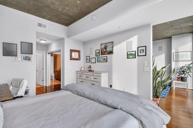 860 Peachtree NE Street 1604, Atlanta, GA 30308