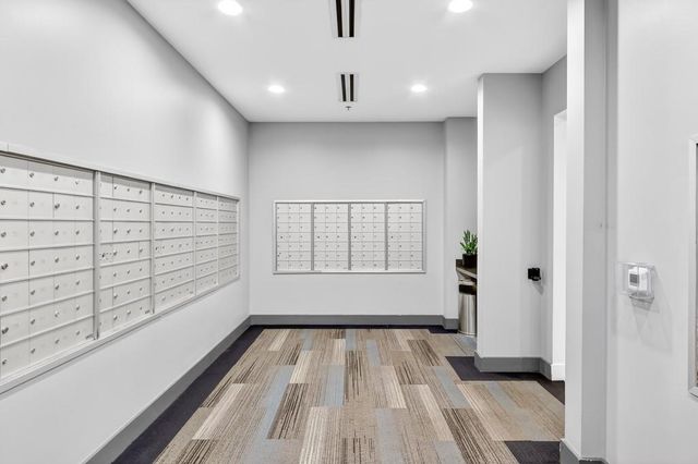 860 Peachtree NE Street 1604, Atlanta, GA 30308