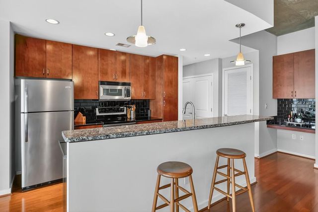 860 Peachtree NE Street 1604, Atlanta, GA 30308