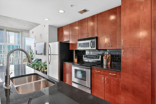 860 Peachtree NE Street 1604, Atlanta, GA 30308