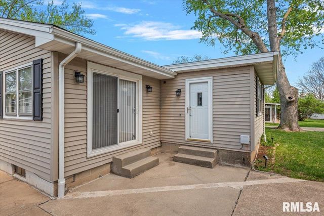 2118 W LAWRENCE Avenue, Springfield, IL 62704