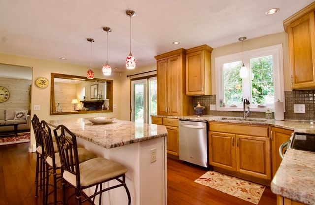 326 Flynt St, Palmer, MA 01069
