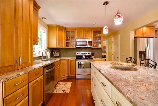 326 Flynt St, Palmer, MA 01069