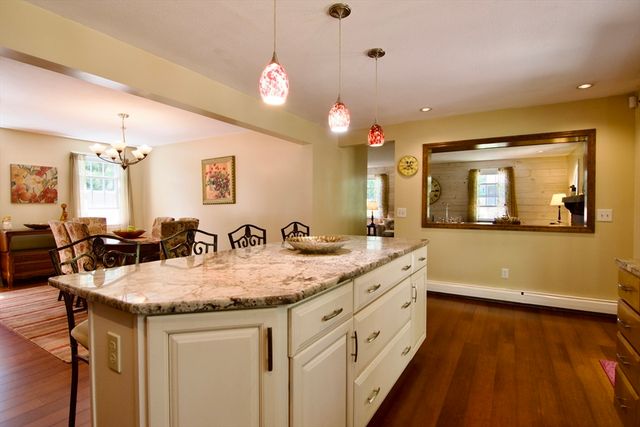 326 Flynt St, Palmer, MA 01069