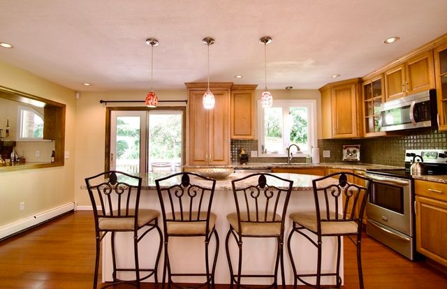 326 Flynt St, Palmer, MA 01069