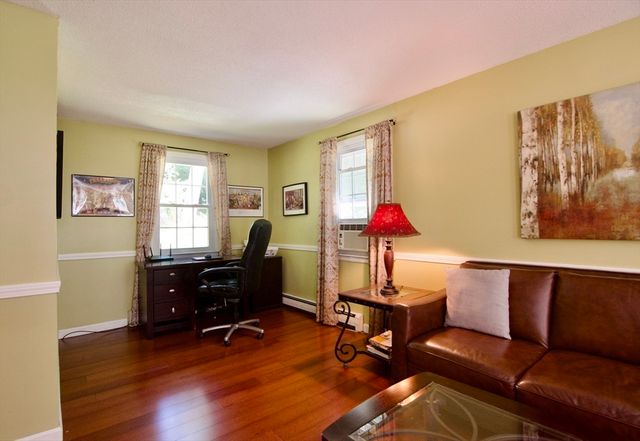 326 Flynt St, Palmer, MA 01069