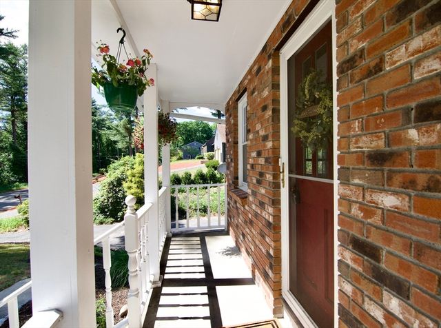 326 Flynt St, Palmer, MA 01069