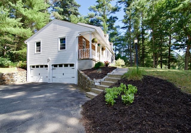 326 Flynt St, Palmer, MA 01069
