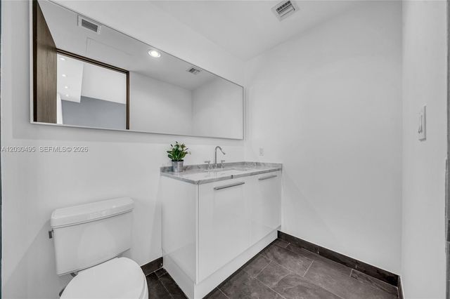 900 Biscayne Boulevard PH6205, Miami, FL 33132