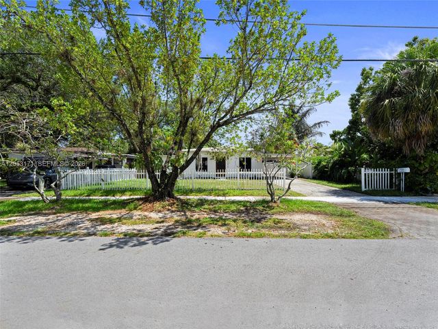 1014 SW 20th Street, Fort Lauderdale, FL 33315