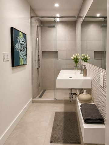 420 W Grand Avenue 2H, Chicago, IL 60654