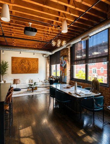 420 W Grand Avenue 2H, Chicago, IL 60654