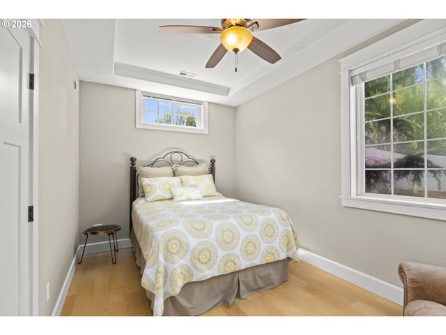 7006 Ne ELM St, Hillsboro, OR 97124