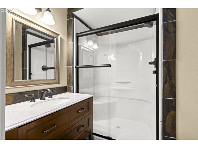 7006 Ne ELM St, Hillsboro, OR 97124