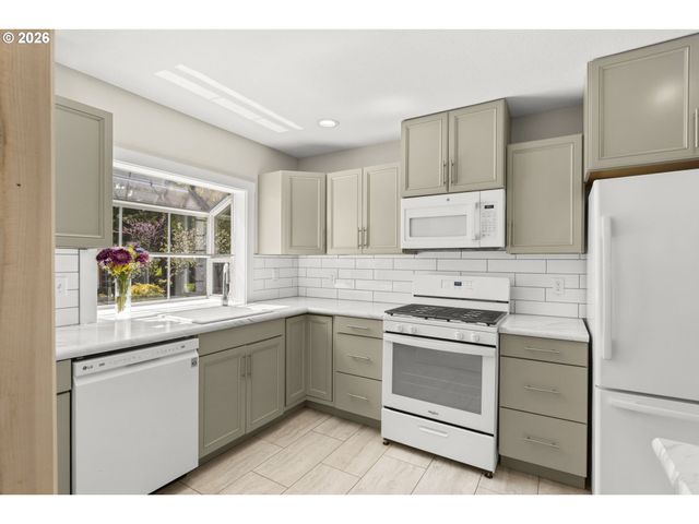 7006 Ne ELM St, Hillsboro, OR 97124