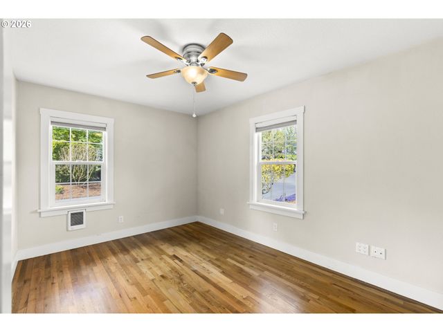 7006 Ne ELM St, Hillsboro, OR 97124