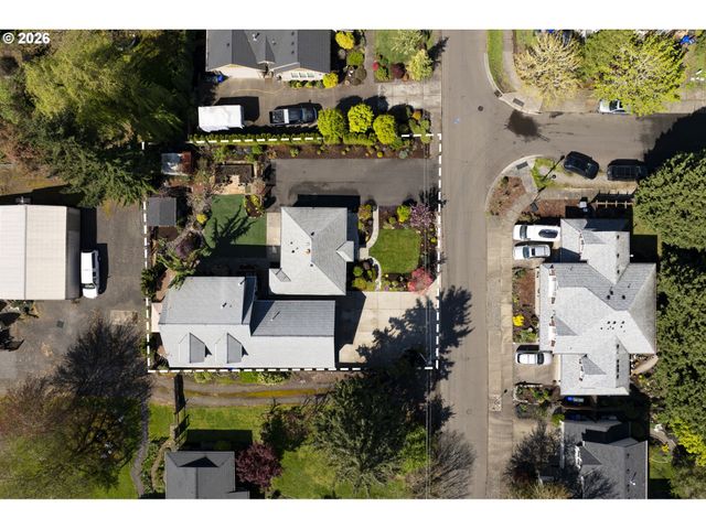 7006 Ne ELM St, Hillsboro, OR 97124