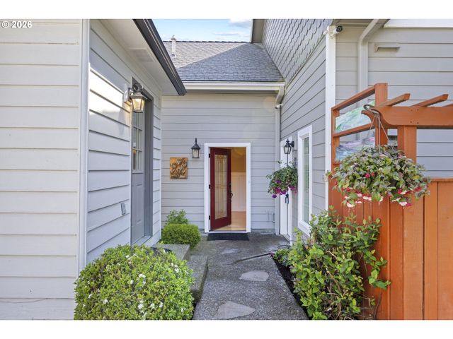 7006 Ne ELM St, Hillsboro, OR 97124