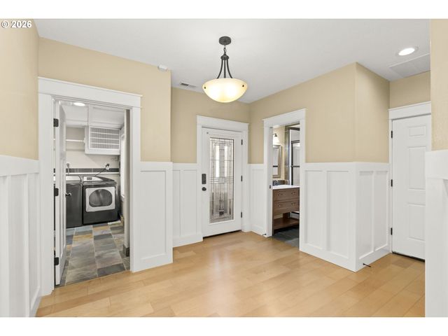 7006 Ne ELM St, Hillsboro, OR 97124