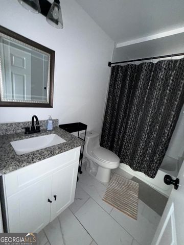 2581 Hood Avenue NW, Atlanta, GA 30318