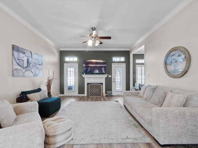 215 CR 3542, Hawkins, TX 75765