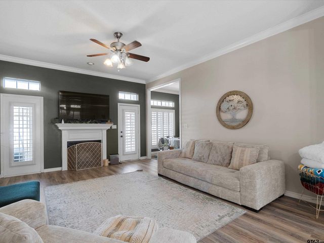 215 CR 3542, Hawkins, TX 75765