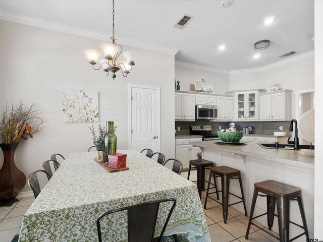 215 CR 3542, Hawkins, TX 75765