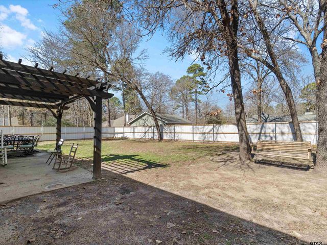 215 CR 3542, Hawkins, TX 75765