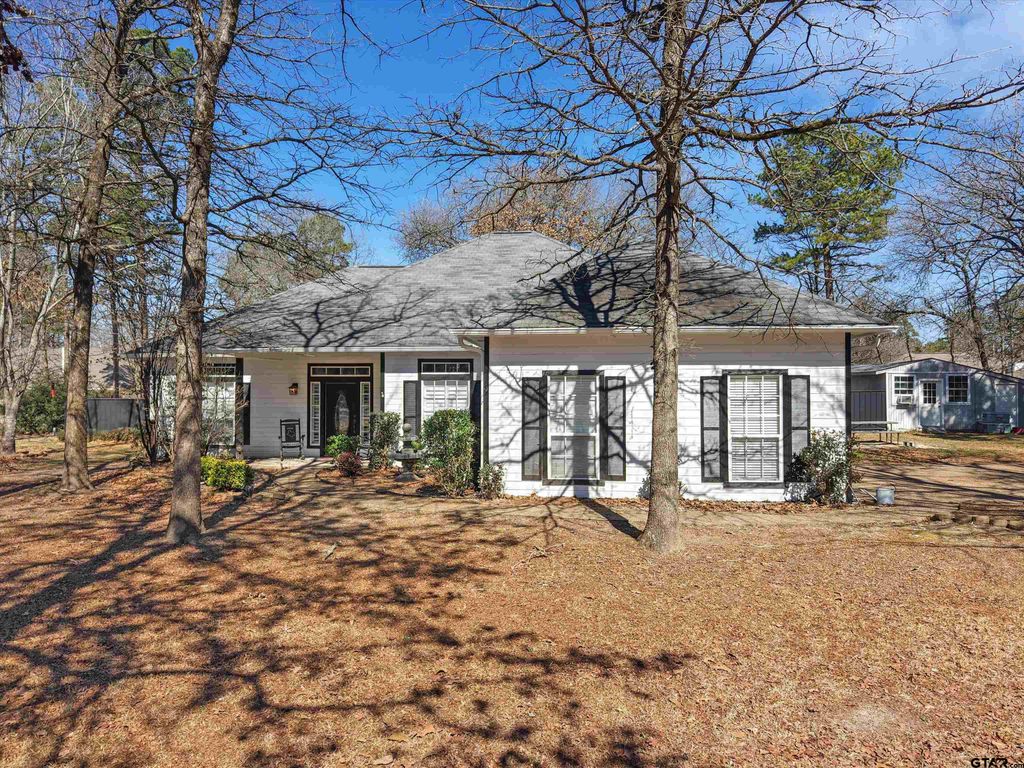 215 CR 3542, Hawkins, TX 75765