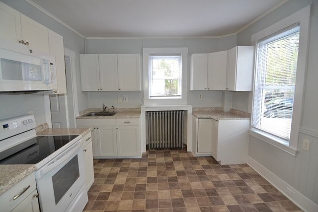 208 Irving Street 1L, Framingham, MA 01702