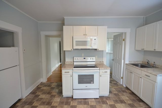 208 Irving Street 1L, Framingham, MA 01702