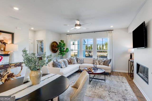 5716 Schelton Place SE, Mableton, GA 30126