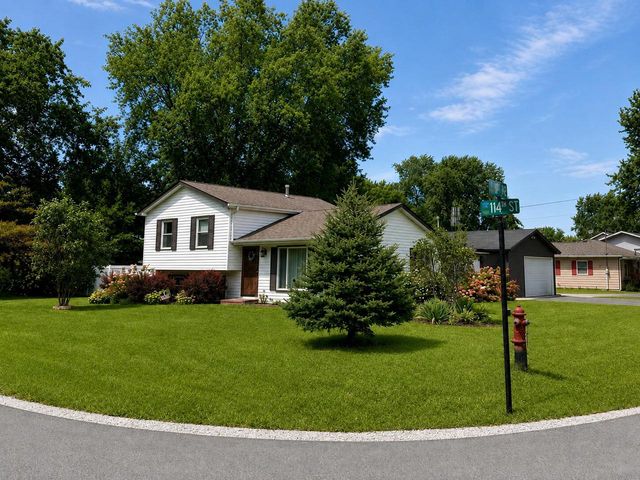 906 114th STREET, Pleasant Prairie, WI 53158
