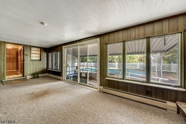 75 Cherokee Ave, Allendale Boro, NJ 07401