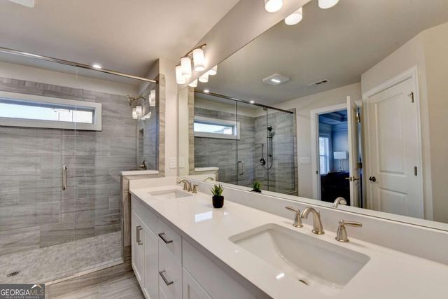 1372 Live Oak Lane, Brookhaven, GA 30319