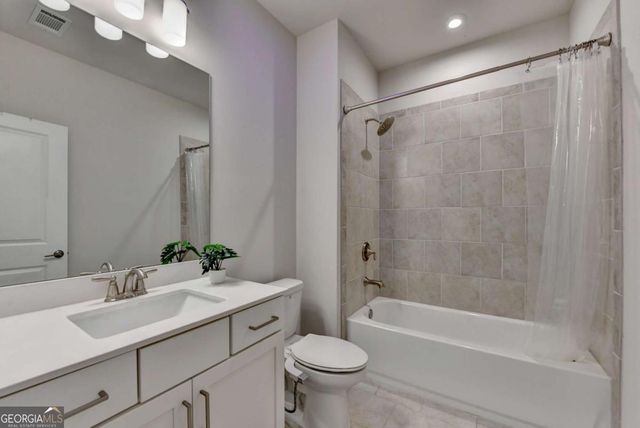 1372 Live Oak Lane, Brookhaven, GA 30319