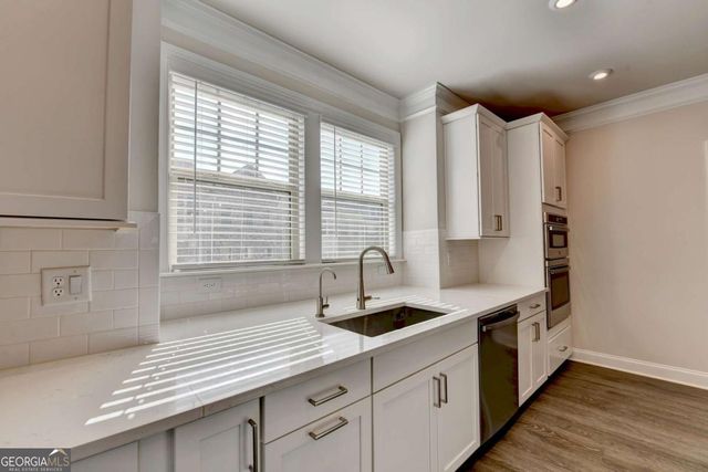 1372 Live Oak Lane, Brookhaven, GA 30319