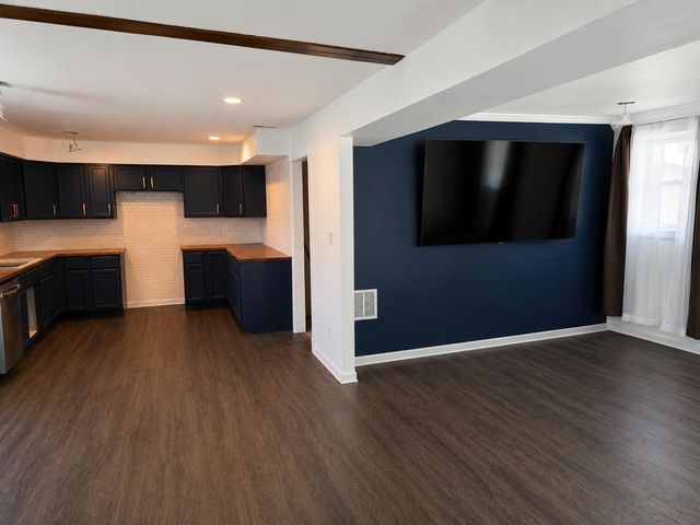 426 Cherry Street, Hammond, IN 46324