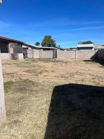 17801 N 8th Drive, Phoenix, AZ 85023